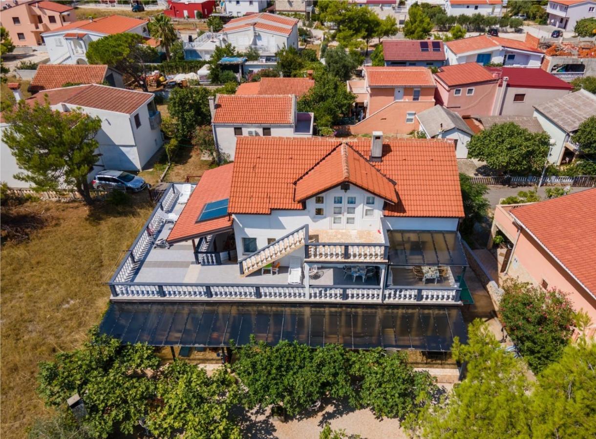 Apartments Villa Agape Vir Zewnętrze zdjęcie