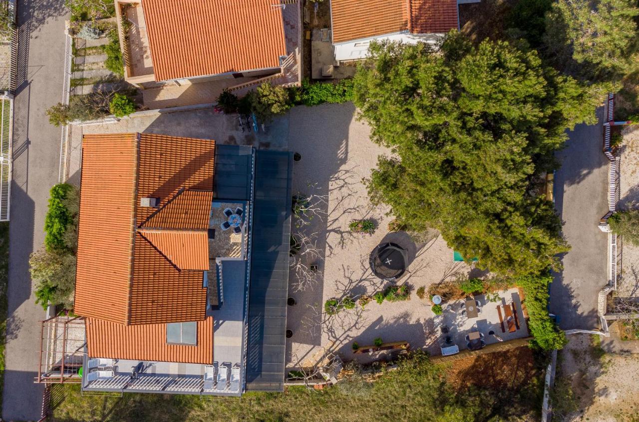 Apartments Villa Agape Vir Zewnętrze zdjęcie