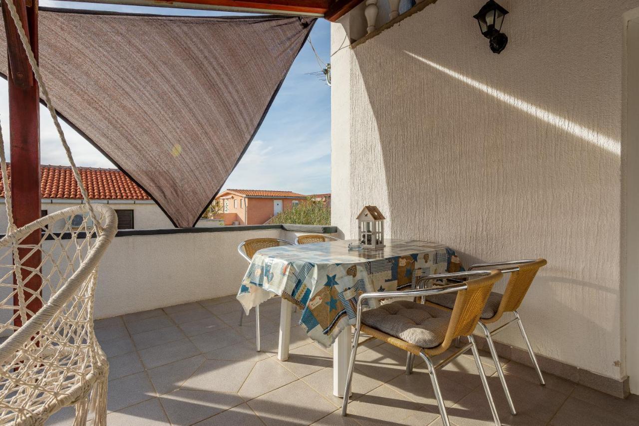 Apartments Villa Agape Vir Zewnętrze zdjęcie
